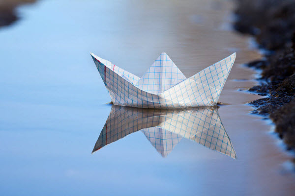 Как сделать кораблик оригами: классические схемы с подробным разбором и фото
